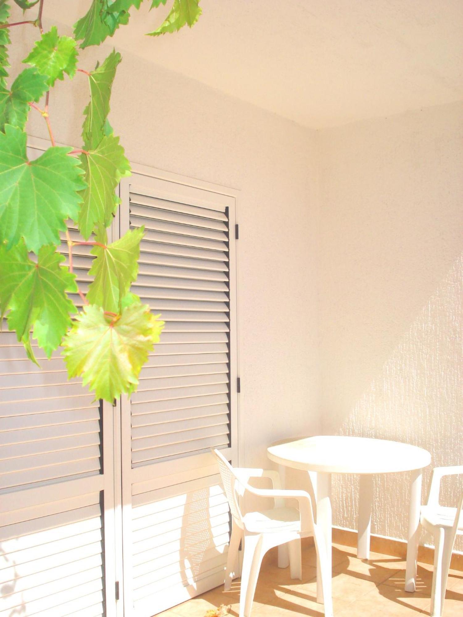 Apartments Nikolas โวดีเซ ภายนอก รูปภาพ